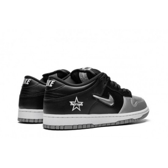 Supreme x SB Dunk Low "Metallic Silver"