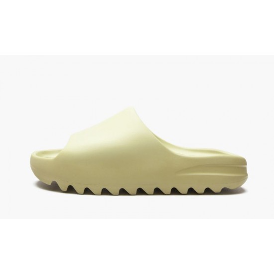 Yeezys Slide “Resin 2021”