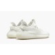 Yeezys Boost 350 V2 “Triple White”