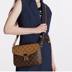 LOUIS VUITTON Pochette Métis M44876