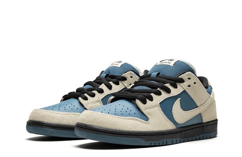 SB Dunk Low Pro Thunderstorm Reps (2)