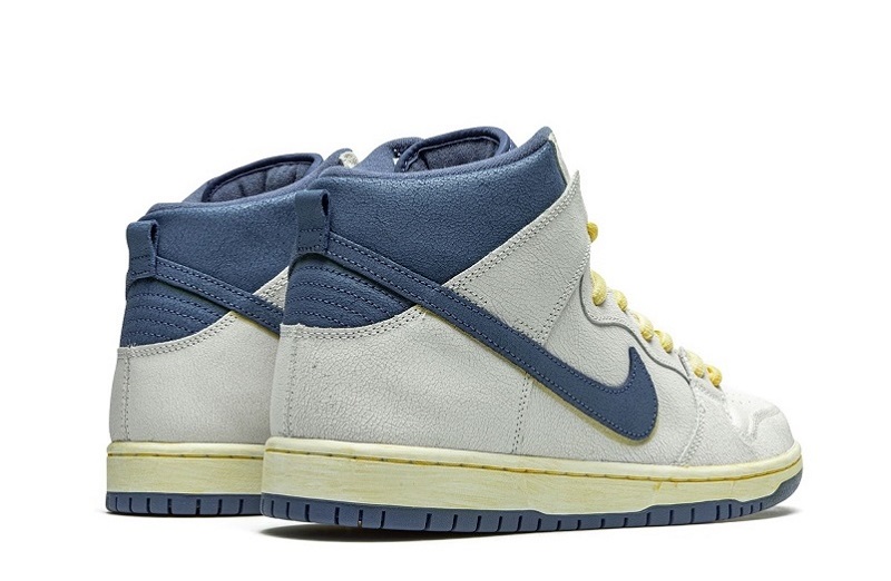 Atlas x SB Dunk High Lost at Sea Reps (3)