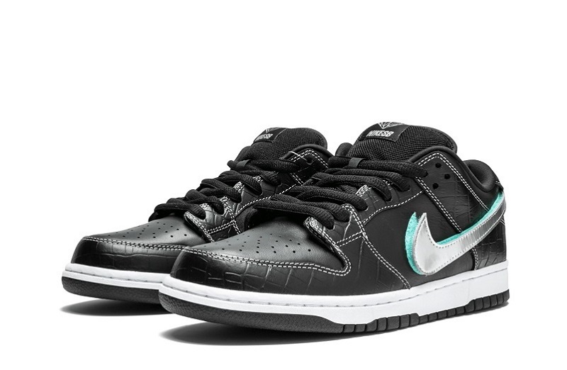 SB Dunk Low Pro OG QS Black Diamond Reps (2)