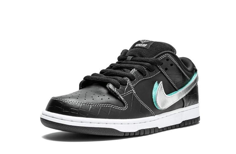 SB Dunk Low Pro OG QS Black Diamond Reps (4)