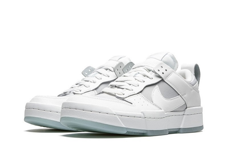 Dunks Low Disrupt Photon Dust Reps (2)