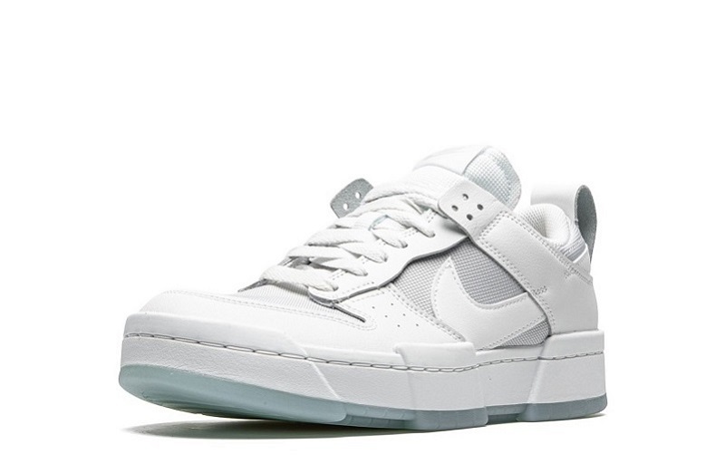 Dunks Low Disrupt Photon Dust Reps (4)