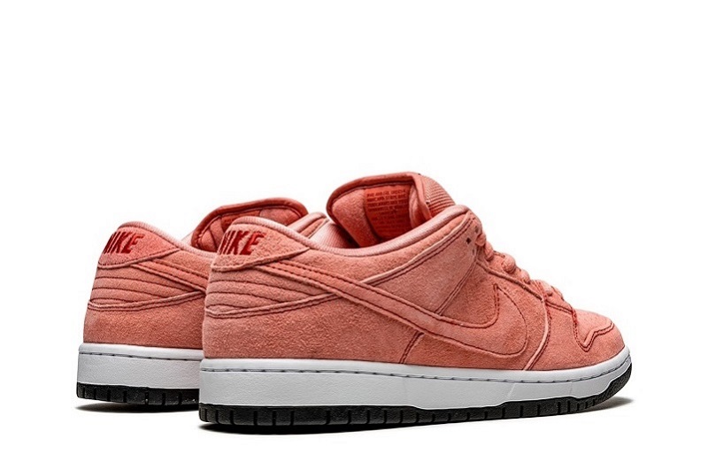 SB Dunks Low Pink Pig Reps (3)