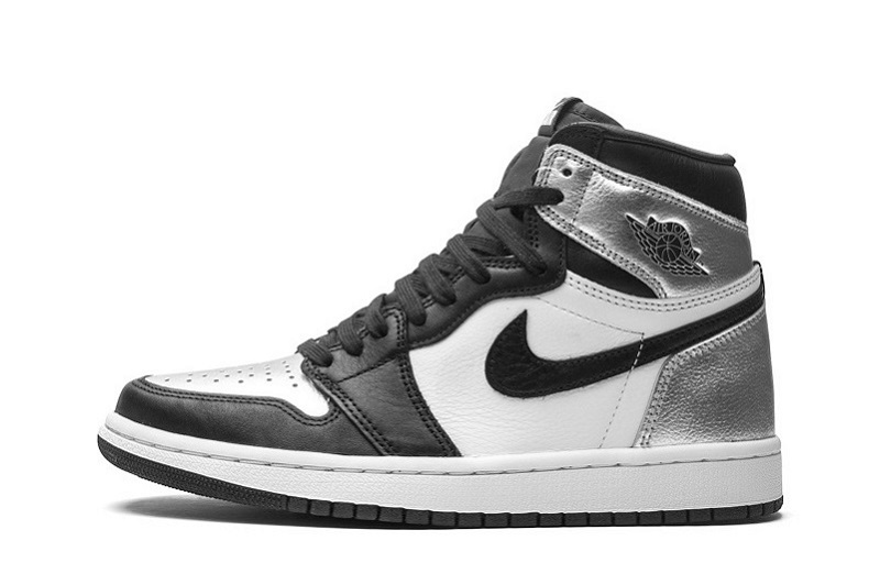 Air Jordan 1 High OG WMNS Silver Toe Reps (1)