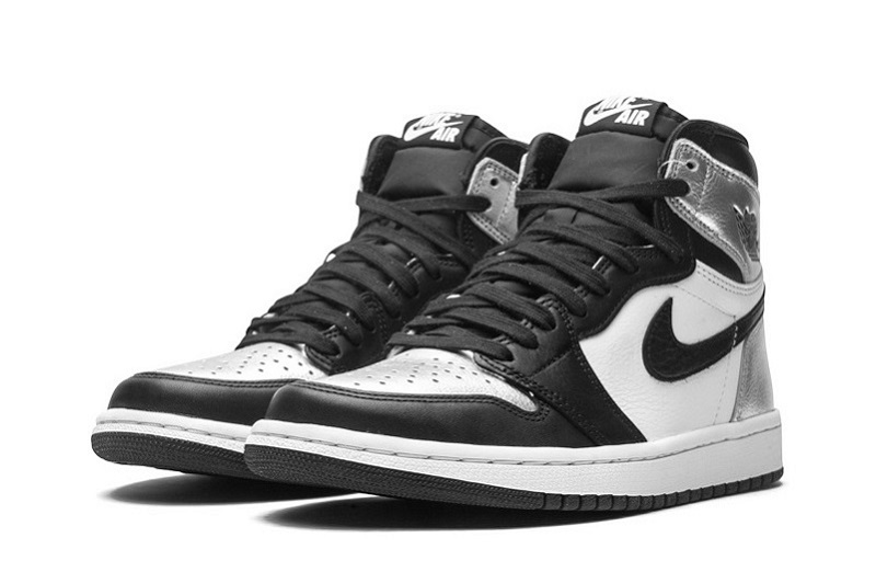 Air Jordan 1 High OG WMNS Silver Toe Reps (2)