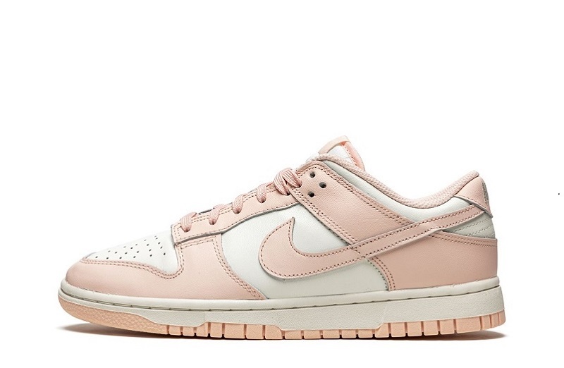 Dunk Low WMNS Orange Pearl Reps (1)