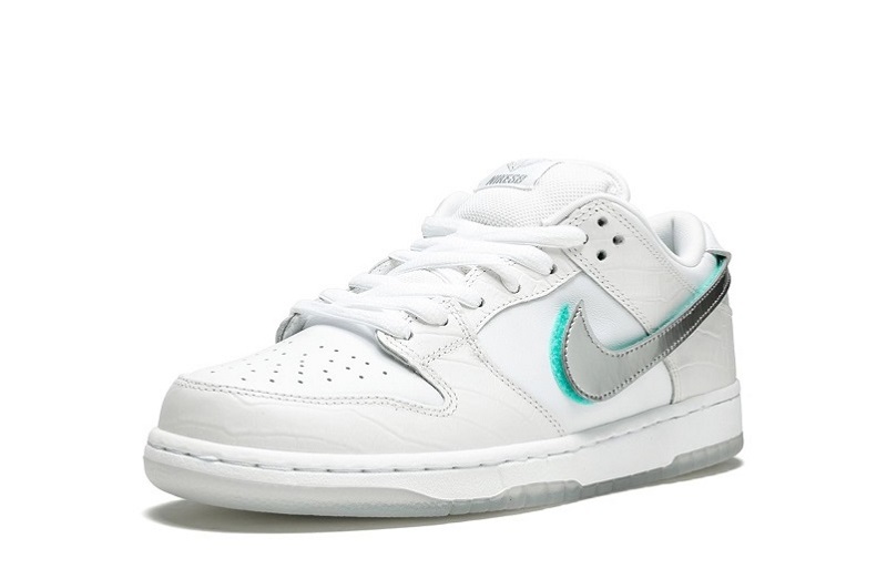 SB Dunk Low Pro OG QS Diamond White Reps (4)