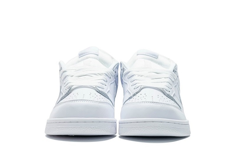 SB Dunk Low Pro White Out Reps (4)