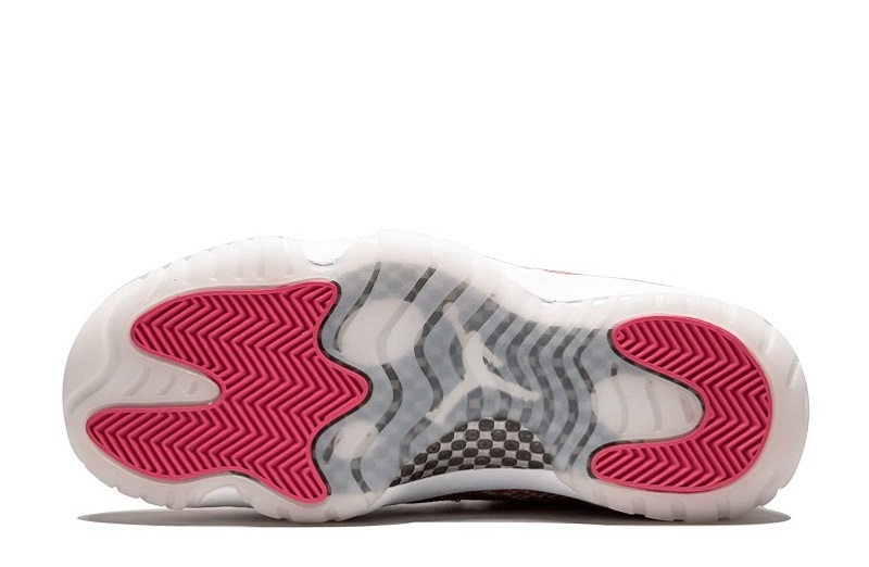 Air Jordan 11 Low WMNS Pink Snakeskin Reps (5)