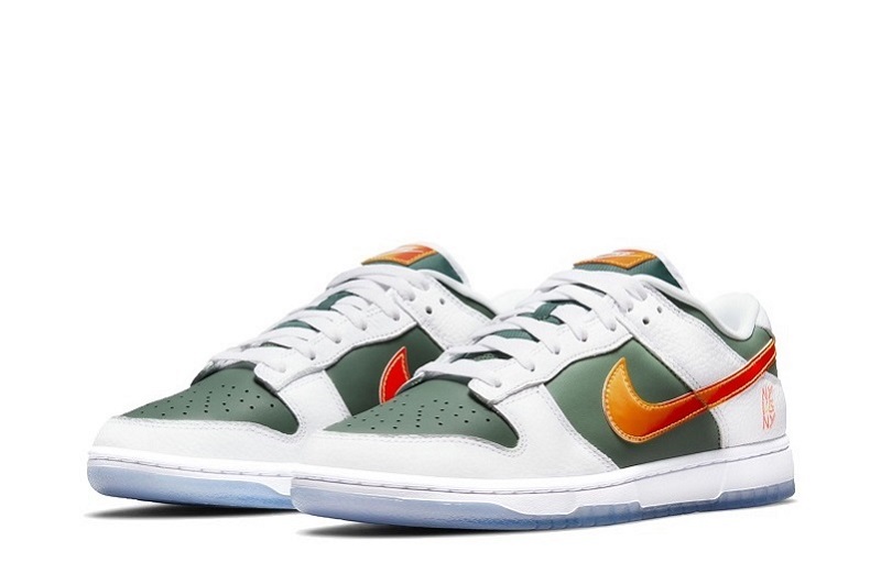 SB Dunk Low NY vs NY Reps (2)