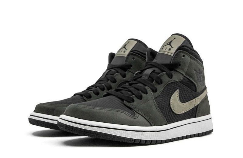 Air Jordan 1 Mid Military Olive Reps (2)