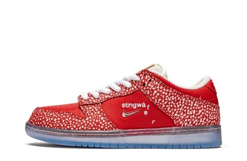 Stingwater x Nike SB Dunk Low Magic Mushroom Reps (1)