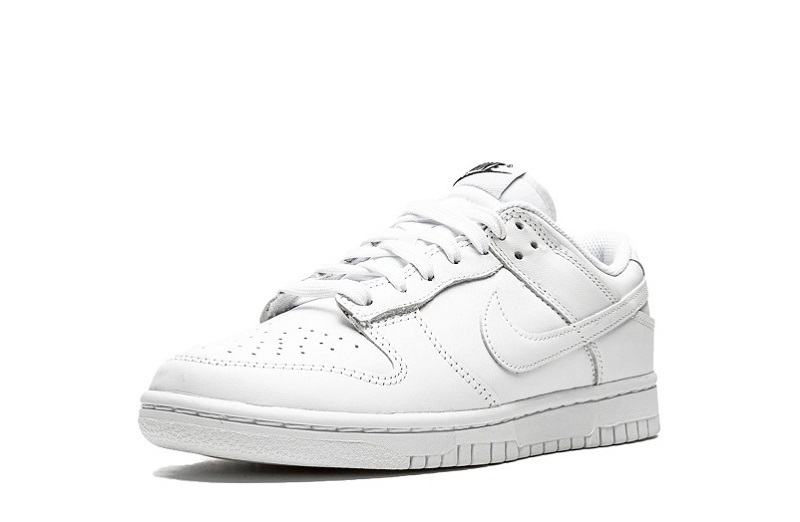 Dunk Low Triple White Reps (4)