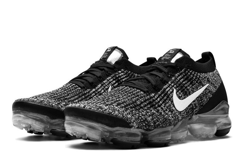 Air VaporMax Flyknit 3.0 Oreo Reps (2)