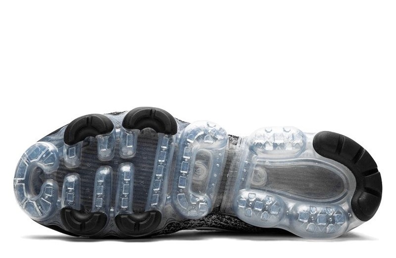 Air VaporMax Flyknit 3.0 Oreo Reps (5)