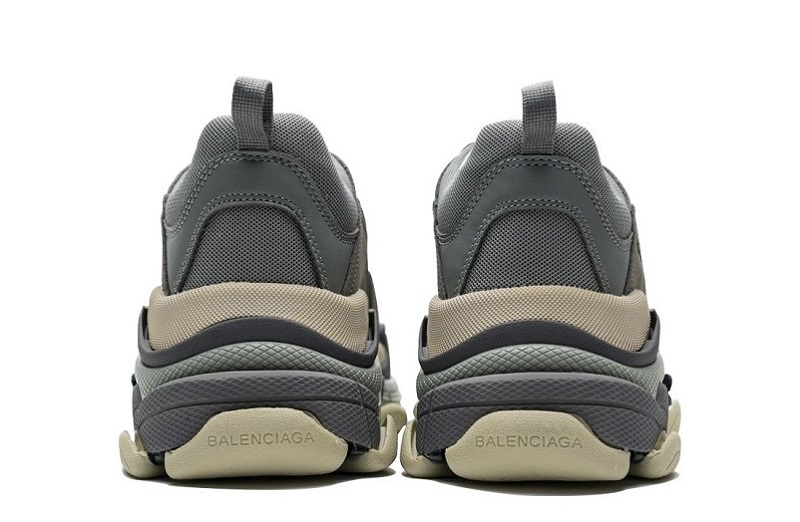 Balenciaga Triple S Grey Reps (5)