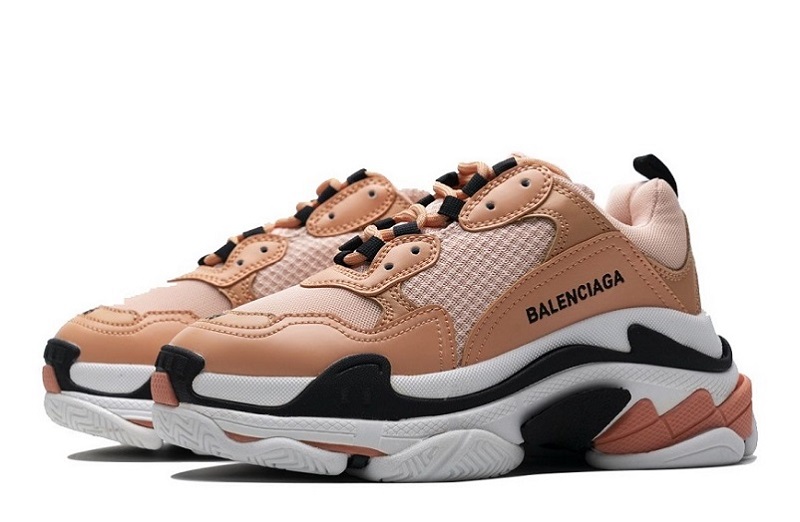 Balenciaga Triple S Golden Reps (3)