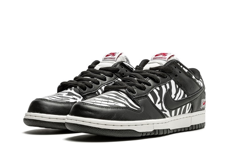 Quartersnacks x Dunk Low Zebra Reps (2)