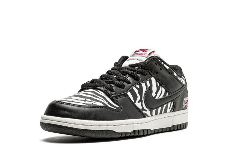 Quartersnacks x Dunk Low Zebra Reps (4)