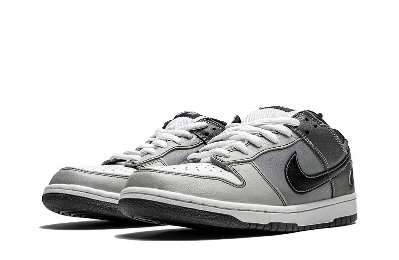 Nike SB Dunk Low Lunar Eclipse West Reps (2)