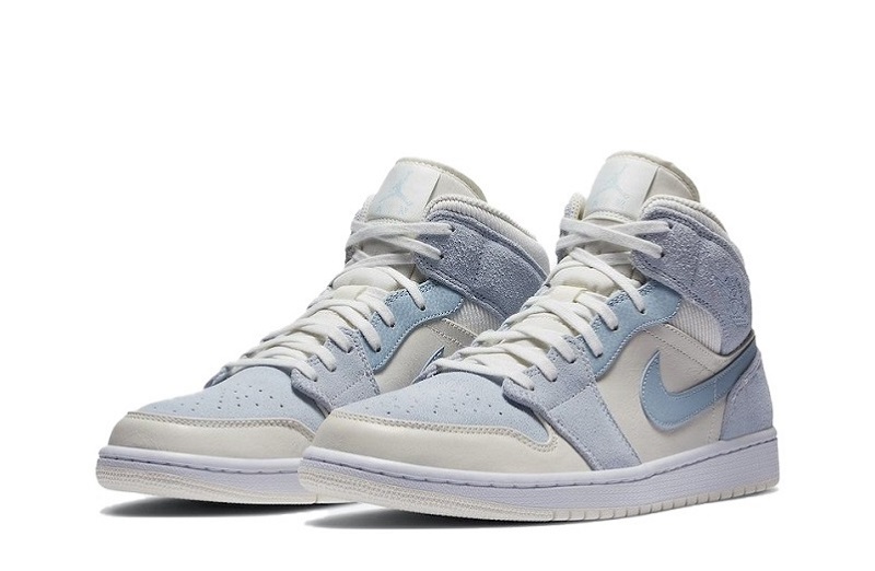 Air Jordan 1 Sail Light Blue Reps Mid SE Sneakers (3)