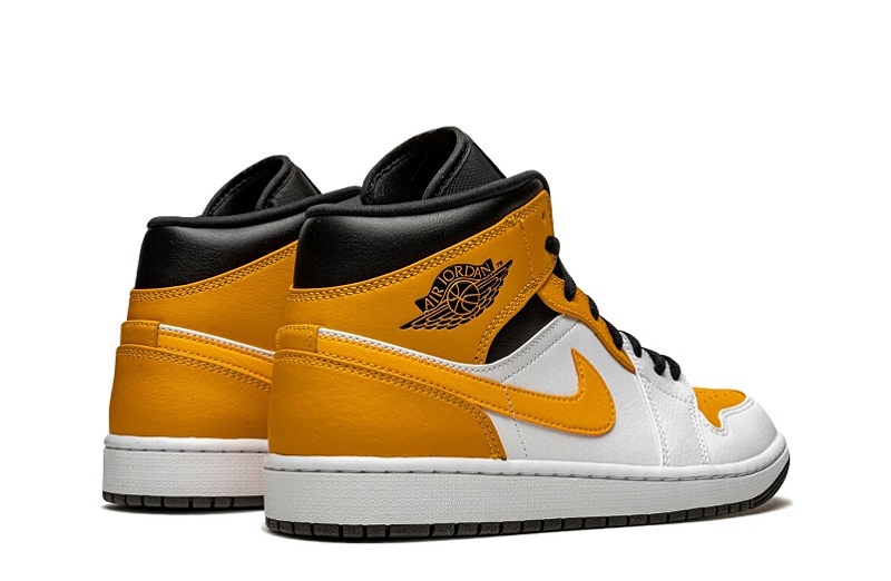 Air Jordan 1 University Gold Reps Mid Shoes (3)