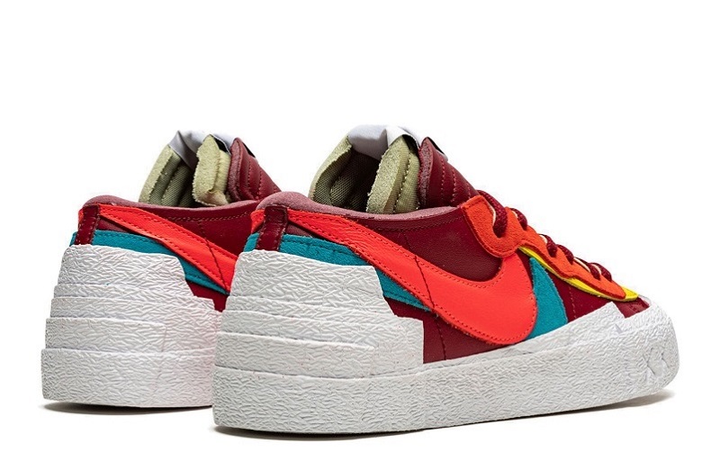 Kaws x Sacai x Blazer Low Team Red Reps  (3)