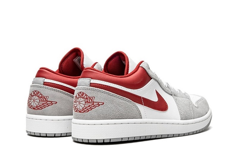 Air Jordan 1 Gym Red Reps Low Shoes (3)