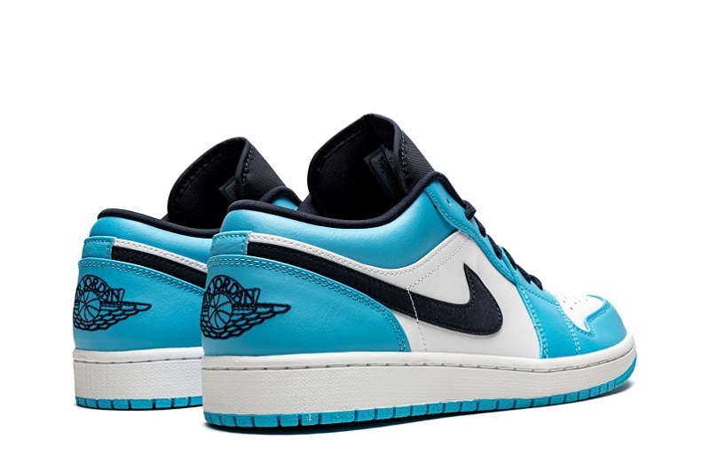 Air Jordan 1 UNC Reps Low Shoes  (3)