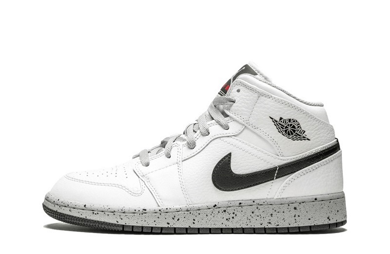 Air Jordan 1 White Cement Reps Mid Sneakers Online (1)