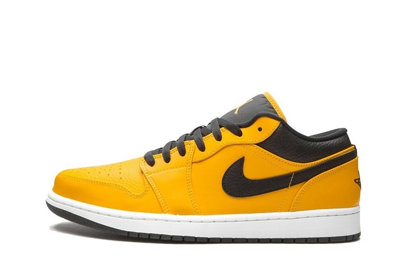 Air Jordan 1 University Gold Reps Low Shoes (1)