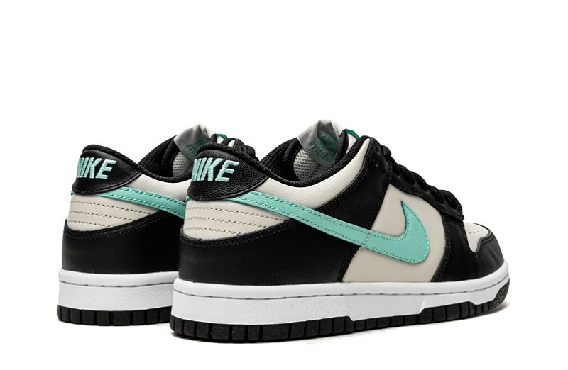 Dunk Lows Tropical Twist Reps  (3)