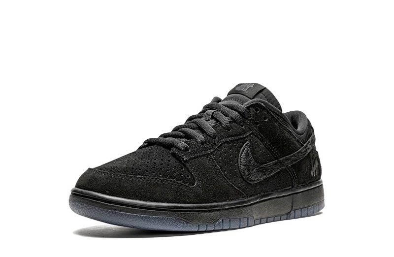 Undefeated Dunk Low Black Reps (4)