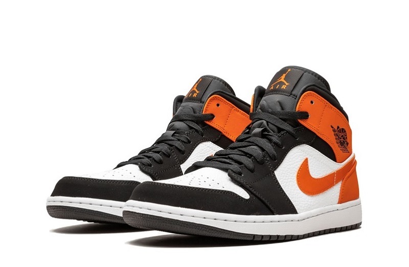 Air Jordan 1 Shattered Backboard Reps Mid Sneakers (2)