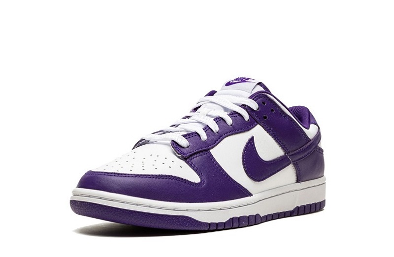 SB Dunk Low Court Purple Reps (4)