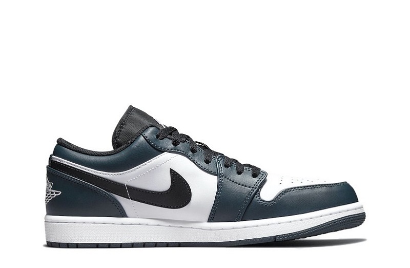 Air Jordan 1 Dark Teal Reps Low Sneakers (2)