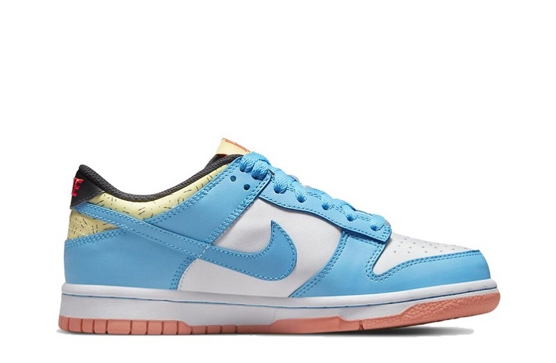 SB Dunk Low Kyrie Irving Reps  (2)