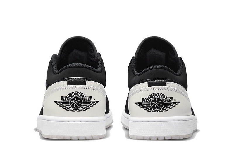 Air Jordan 1 Black/White Reps Low Sneakers for Sale (4)