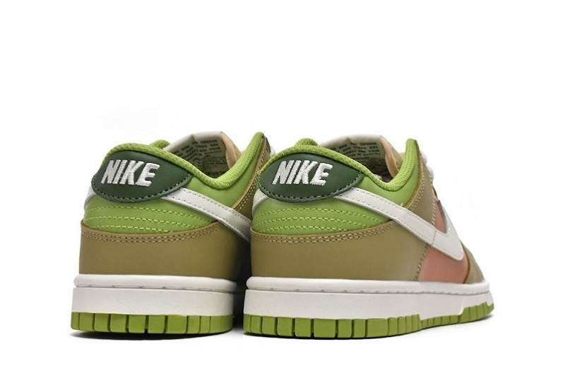 SB Dunk Low Vivid Green Reps Online (3)