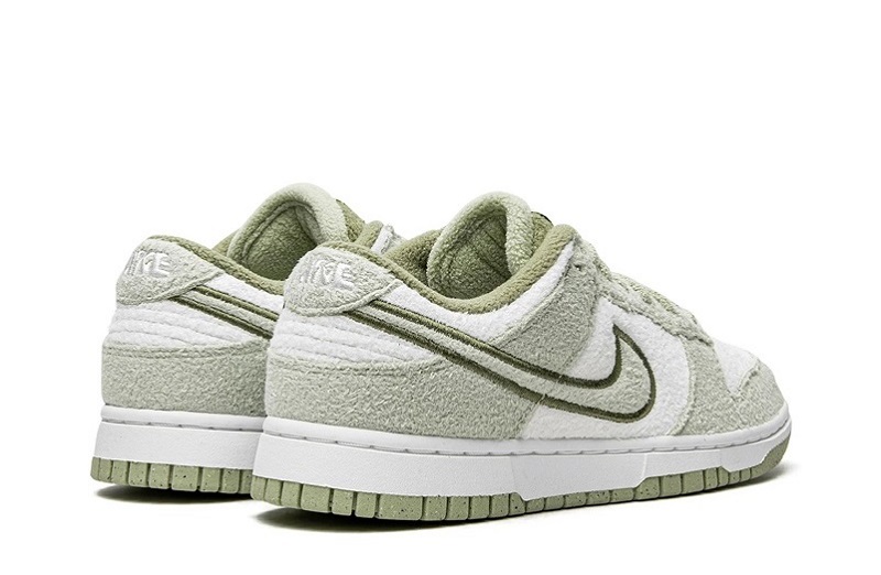 Dunk Low WMNS Fleece Pack Honeydew Reps (3)