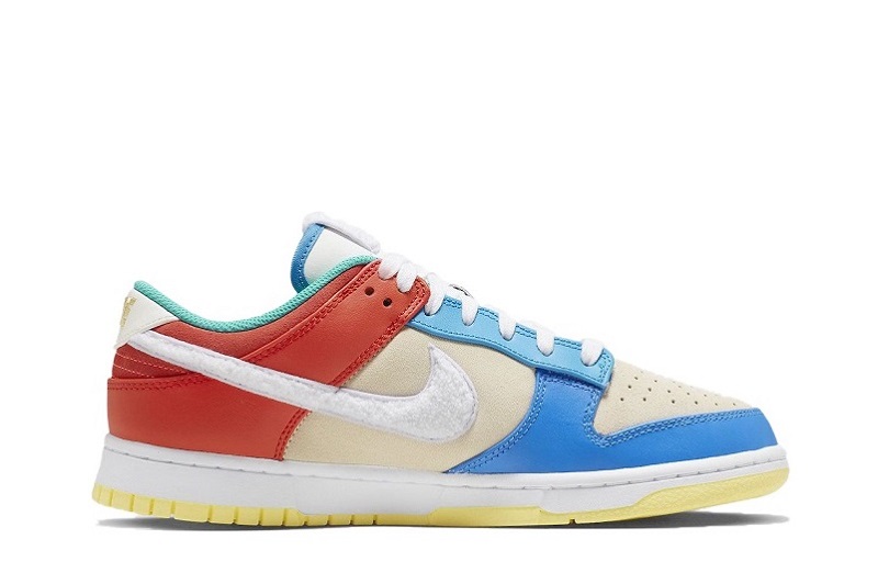 SB Dunk Low Year of the Rabbit Reps (2)