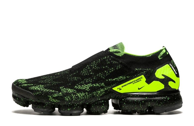 Air VaporMax Moc 2 Black/Volt Reps (1)