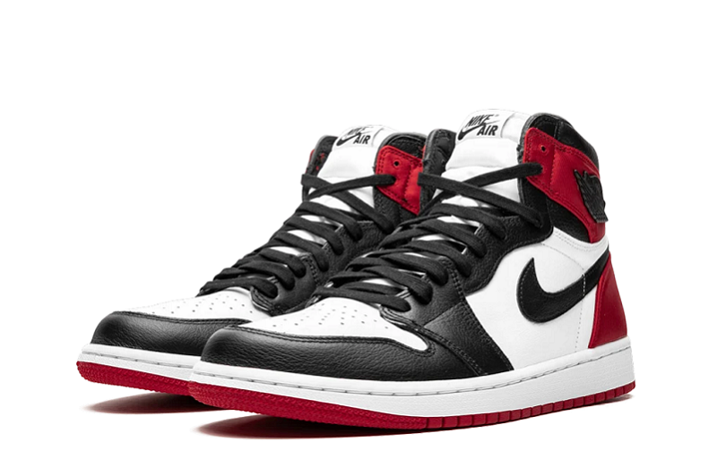 Wmns Air Jordan 1 Retro High Satin Black Toe Reps (2)