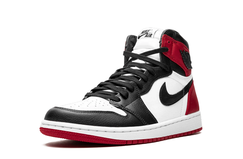 Wmns Air Jordan 1 Retro High Satin Black Toe Reps (4)