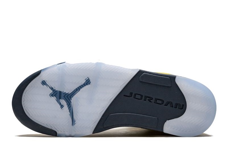 Air Jordan 5 SP Michigan Reps (5)