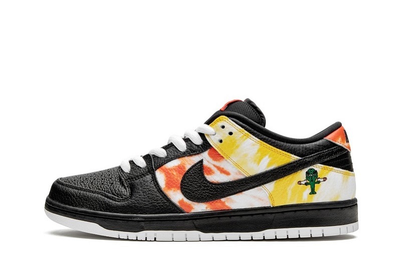 SB Dunk Low Raygun Tie-Dye Reps (2)